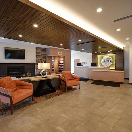 Fairfield Inn & Suites By Marriott Milwaukee North Glendale Exterior foto